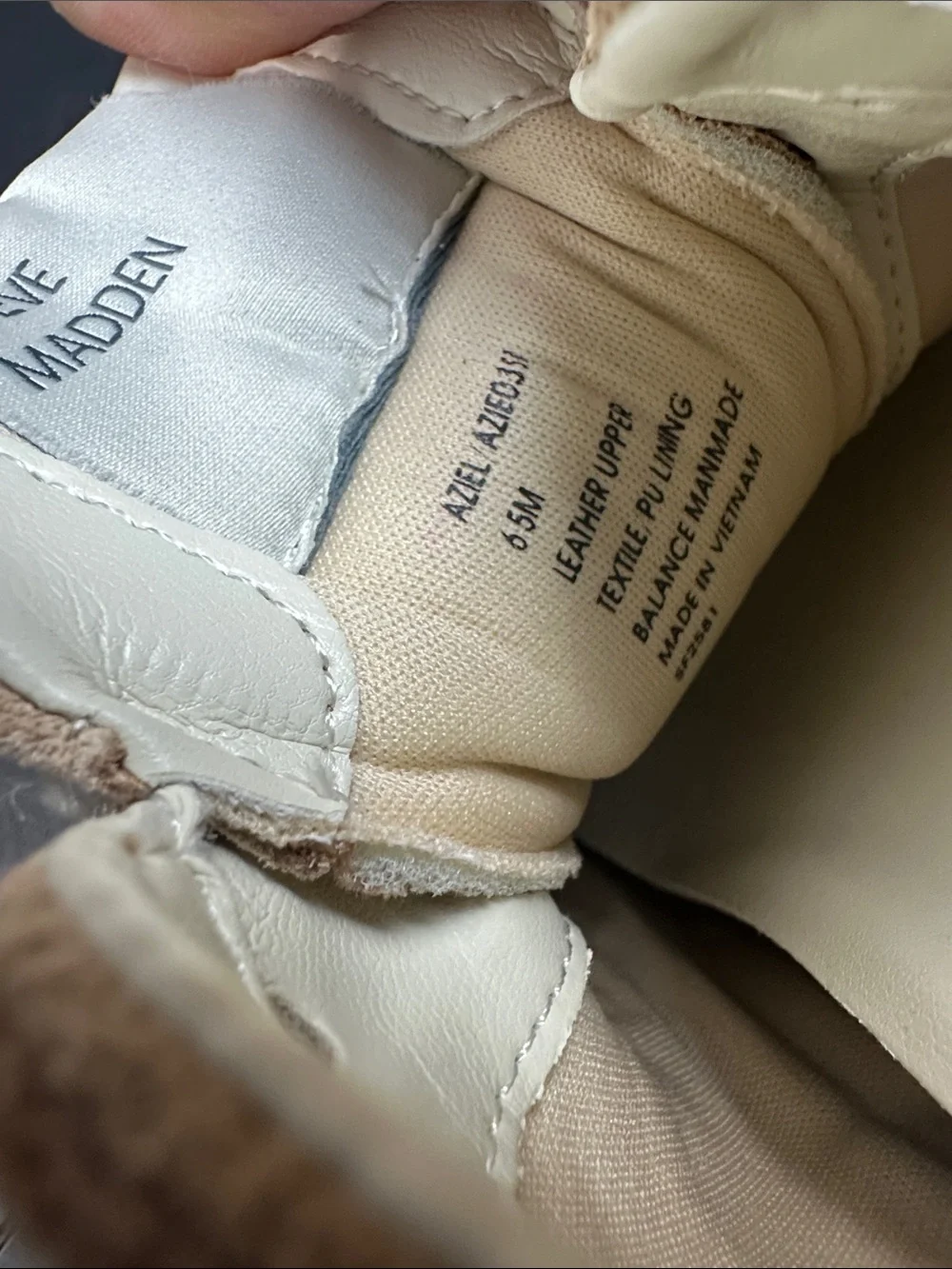 Steve Madden Suede Casual Sneakers in Tan with Dual Laces size 6.5